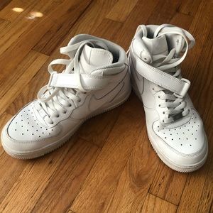 Nike AF1 mid women size 7.5